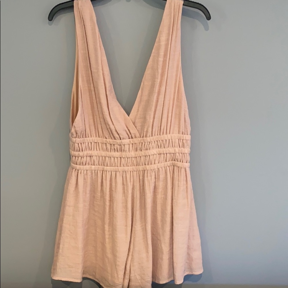 Baevely pale pink romper
